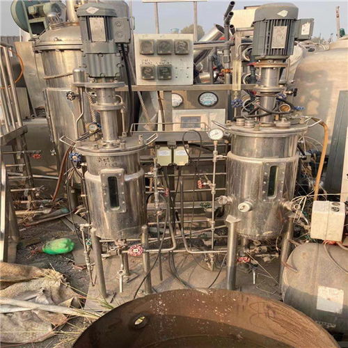 出售精工產(chǎn)二手生物發(fā)酵罐 二手15l 150l 1500l并聯(lián)發(fā)酵罐